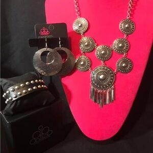 Dotted Motif Silver Statement Jewelry